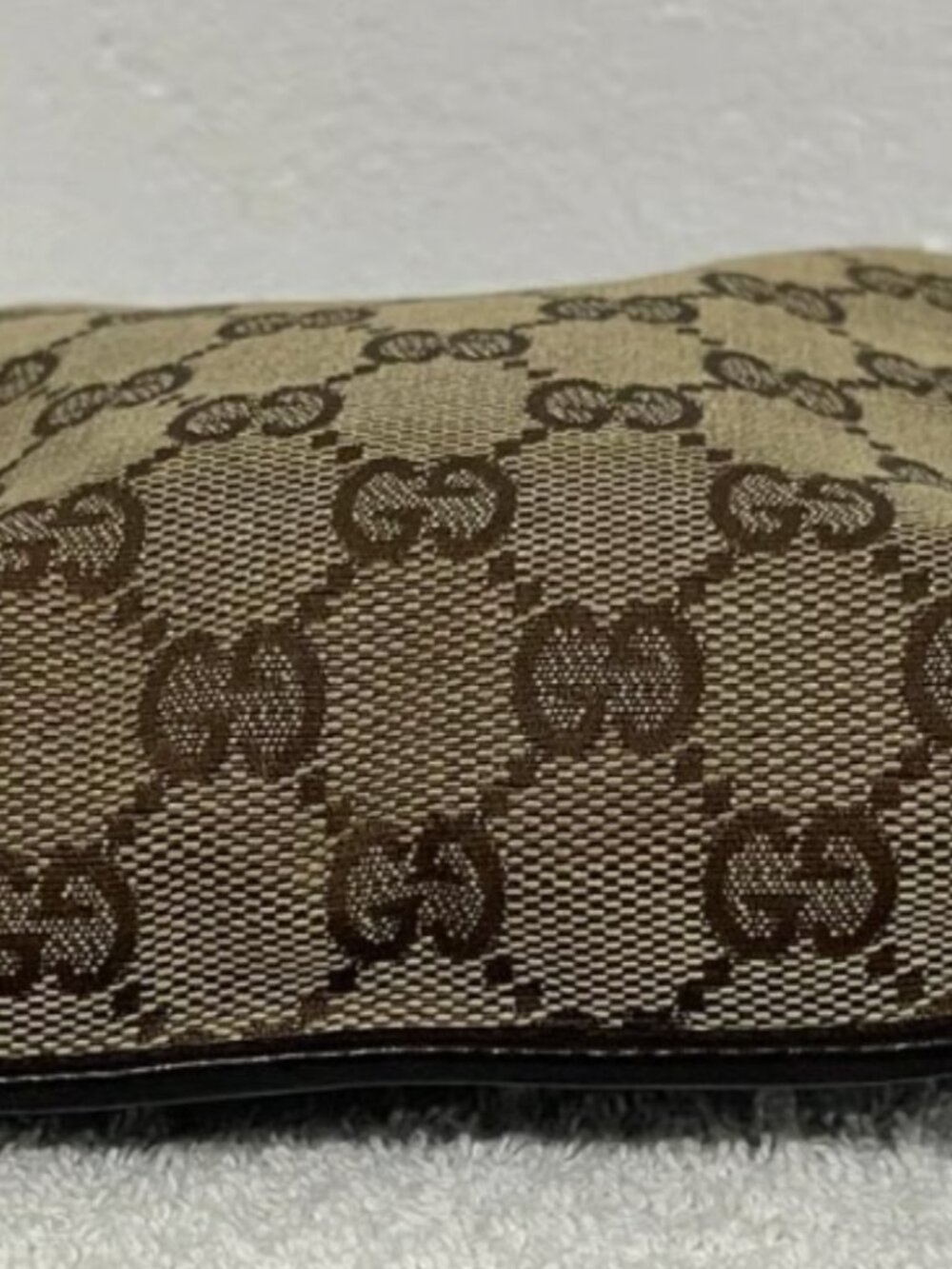 GG canvas crossbody - Picture 11 of 11